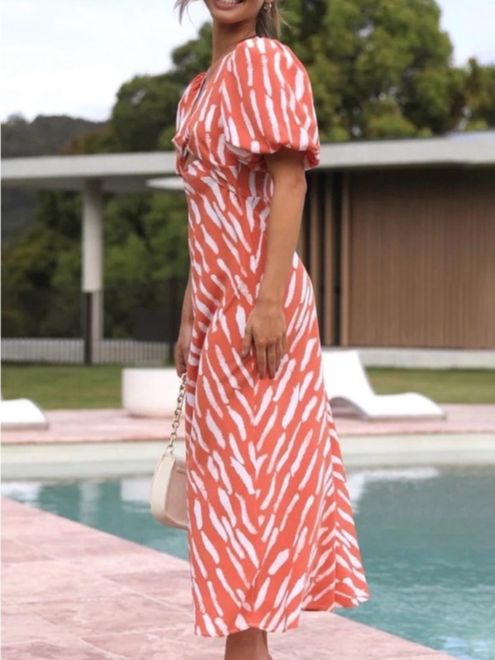 Commense Coral and White Cutout Midi Dress - Picture 3 of 9